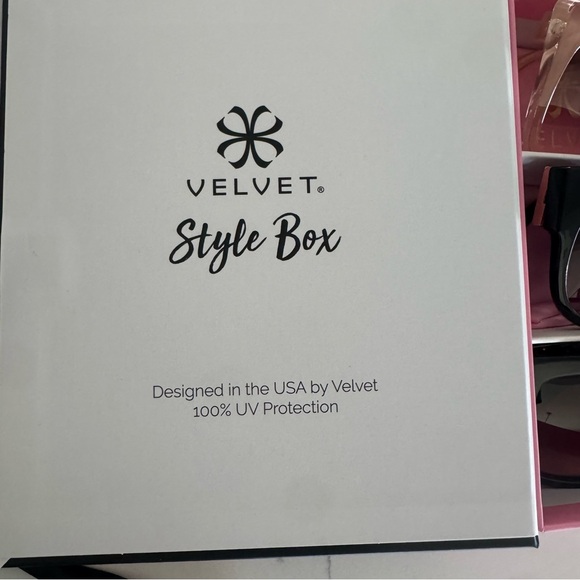 Velvet Eyewear Glam Style Box Set of 3 Oversized Sunglasses NWB - Picture 8 of 8